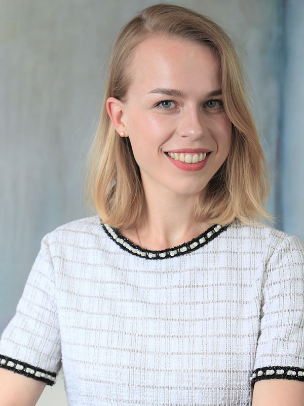 ANNA RATAJEWICZ